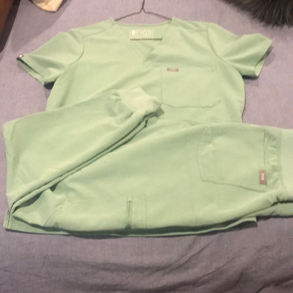 Figs Scrubs